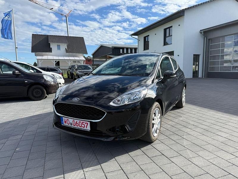 Schwarz Gebraucht 2019 Ford Fiesta Trend Kleinwagen | 9.001 € (Superpreis) - Bild 1/4