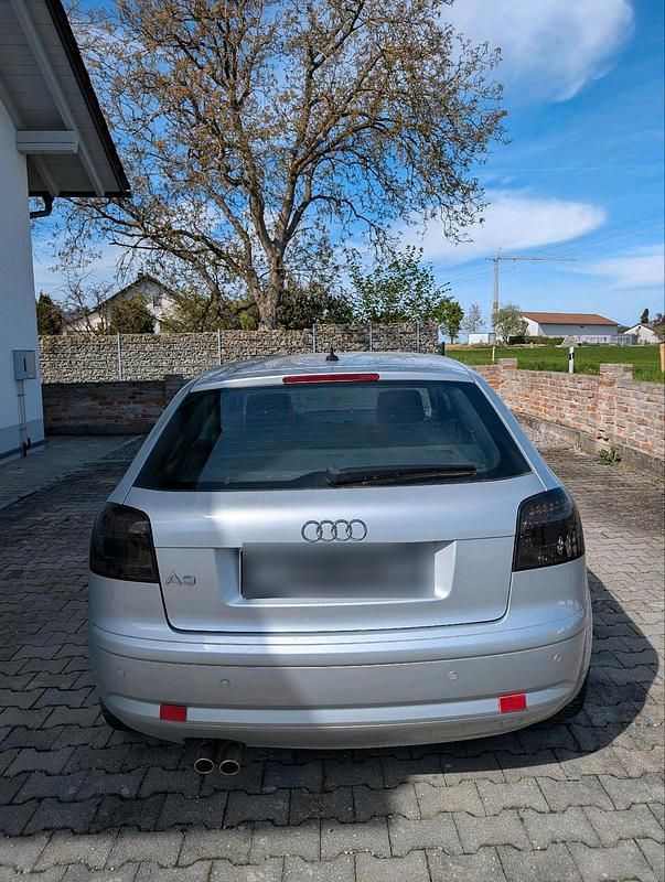 Usata Audi A3 125 CV (91 kW) 2007 Argento Utilitaria