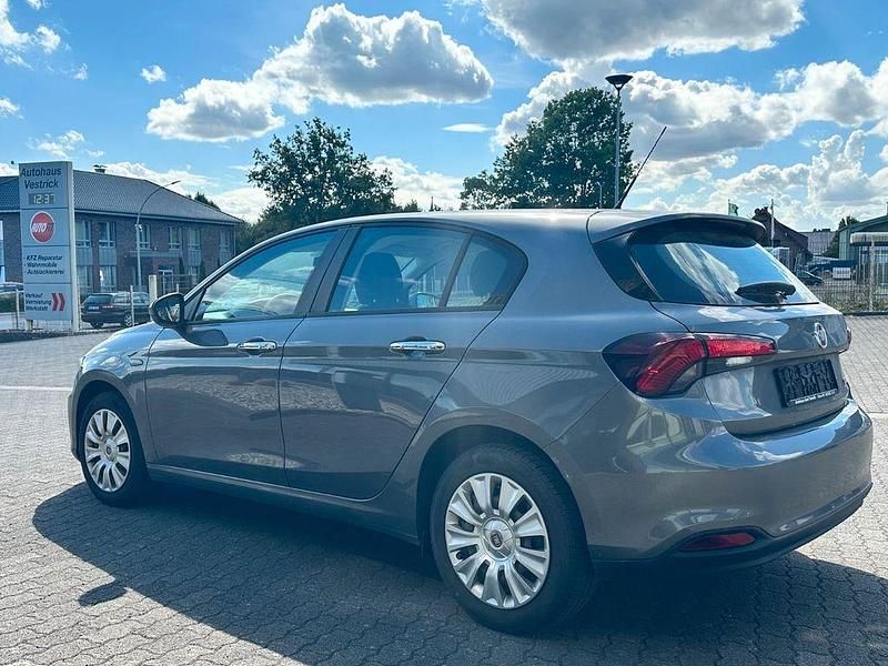 Gebraucht Fiat Tipo Easy 120 PS (88 kW) 2019 Limousine