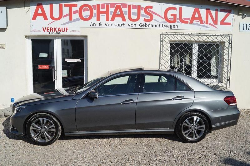 Gebraucht Mercedes E350 258 PS (189 kW) 2015 Selenitgrau Limousine