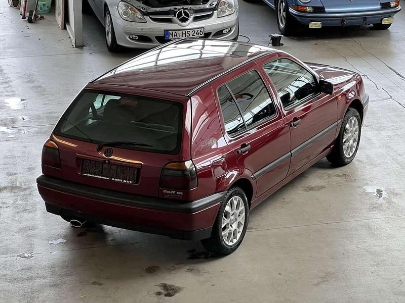 Gebraucht VW Golf III 75 PS (55 kW) 1994 Braun Limousine