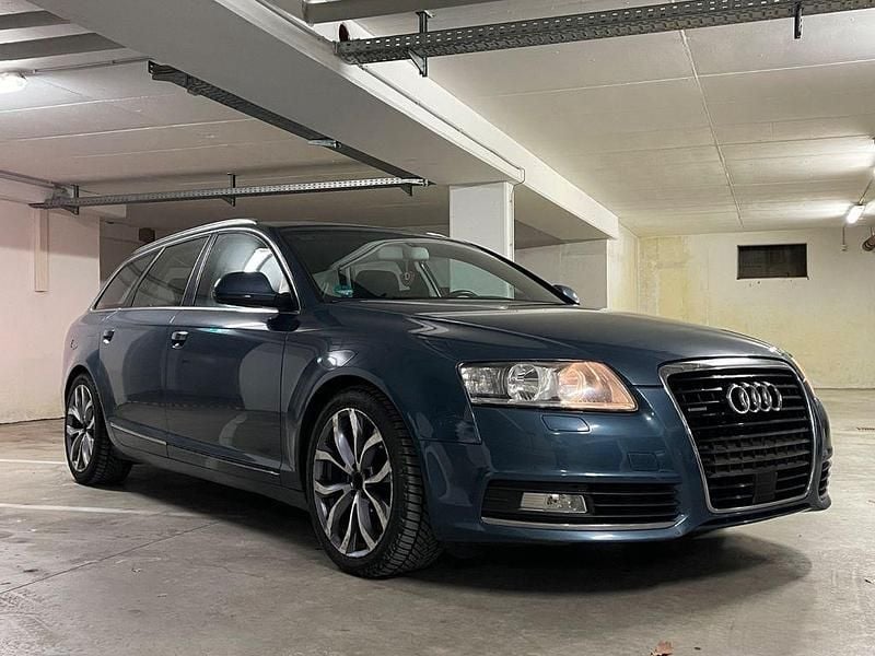 Gebraucht Audi A6 239 PS (175 kW) 2010 Blau Kombi