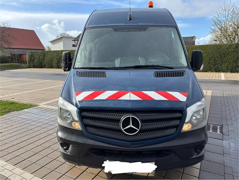 Gebraucht Mercedes Sprinter 160 PS (117 kW) 2018 Blau Van