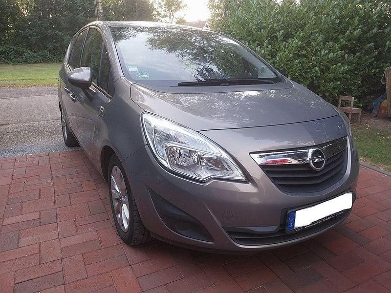 Grau Gebraucht 2013 Opel Meriva Selection Van / Kleinbus | 2.499 € (Superpreis) - Bild 1/4