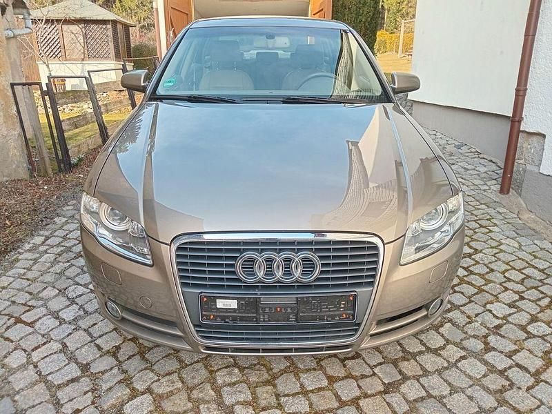 Gebraucht Audi A4 163 PS (119 kW) 2007 Beige Limousine