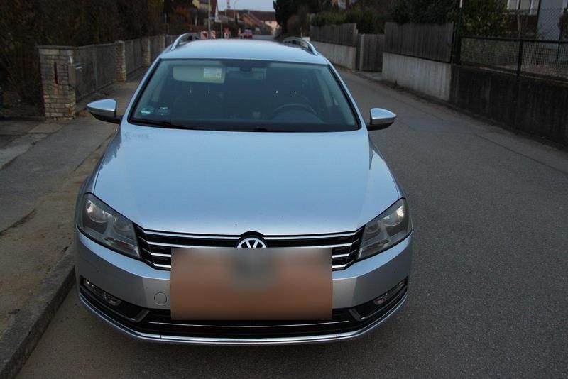 Gebraucht VW Passat Highline 177 PS (130 kW) 2014 Silber Kombi