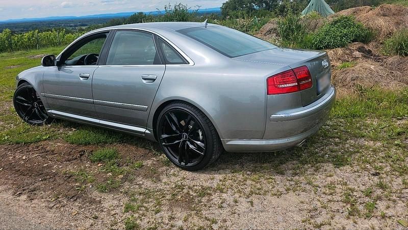 Gebraucht Audi A8 326 PS (239 kW) 2008 Grau Limousine