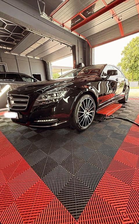 Schwarz Gebraucht 2014 Mercedes CLS350 Limousine | 19.600 € (Guter Preis) - Bild 1/4