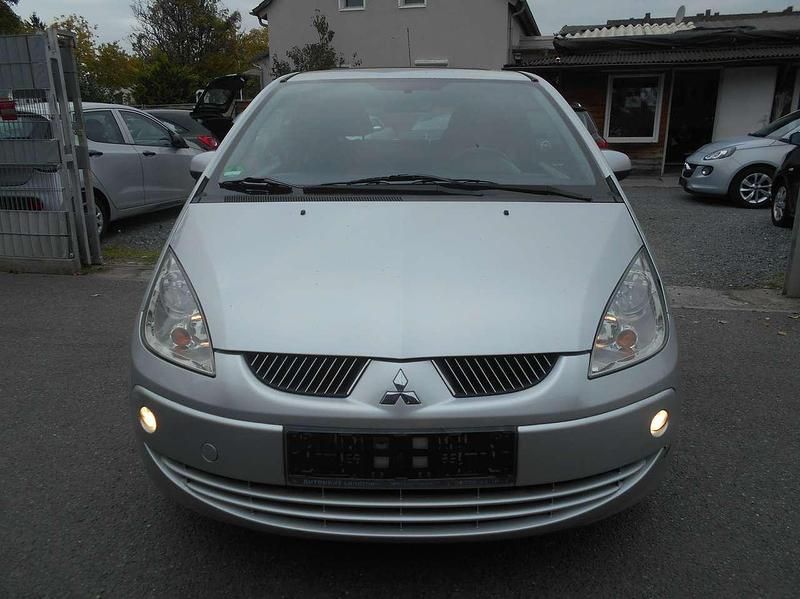 Haagsilber (m) Gebraucht 2008 Mitsubishi Colt Kleinwagen | 2.499 € (Fairer Preis) - Bild 1/4