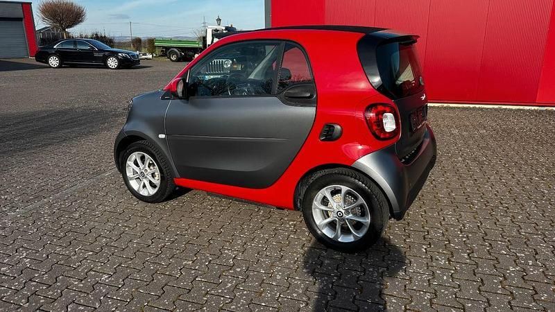 Gebraucht Smart ForTwo Electric Drive 60 kW (82 PS) 2018 Rot Coupé