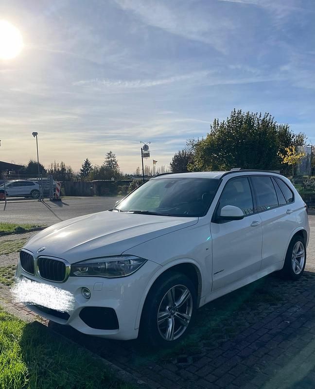 Gebraucht BMW X5 Sport Line 258 PS (189 kW) 2017 Weiß SUV