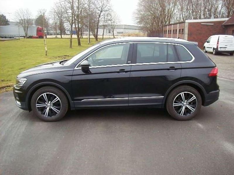 Gebraucht VW Tiguan Sound 150 PS (110 kW) 2017 Schwarz SUV