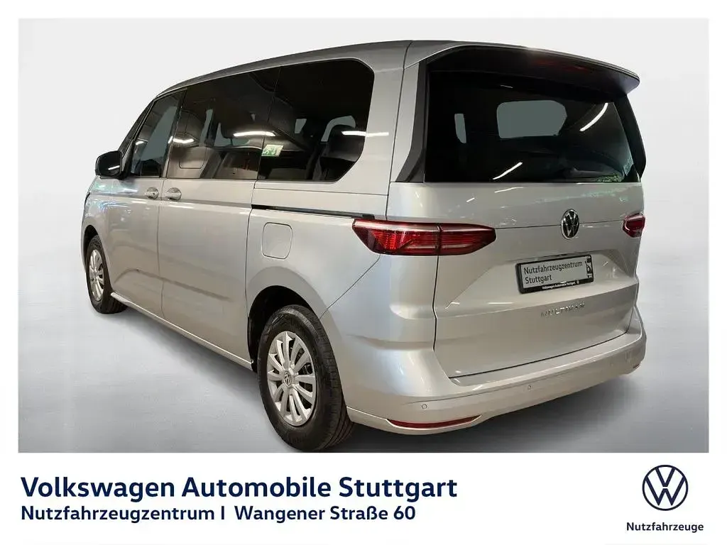 Gebraucht VW Multivan 150 PS (110 kW) 2023 Reflexsilber metallic Van / Kleinbus