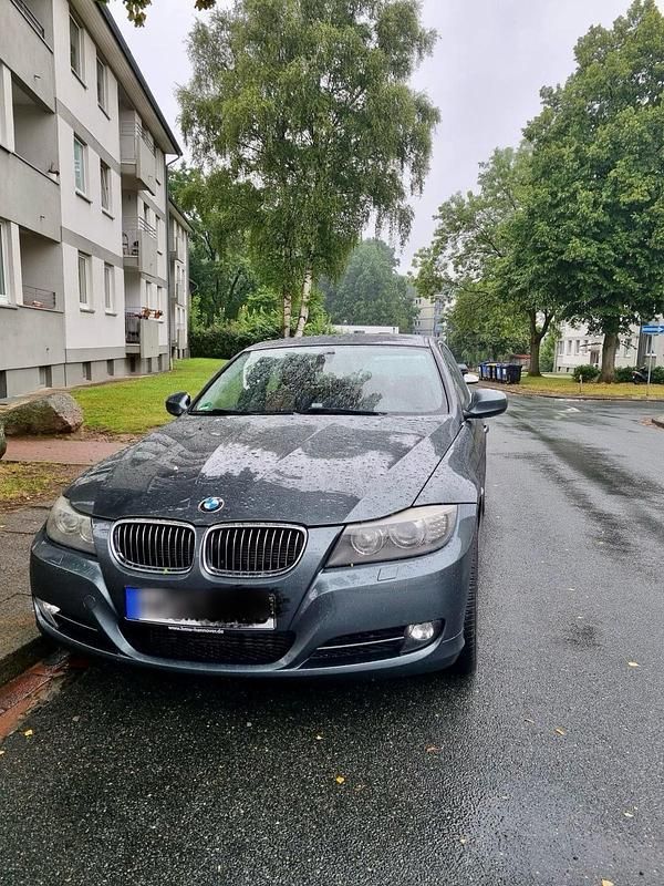 Gebraucht 2010 BMW 330 Limousine | 7.000 € (Superpreis) - Bild 1/4