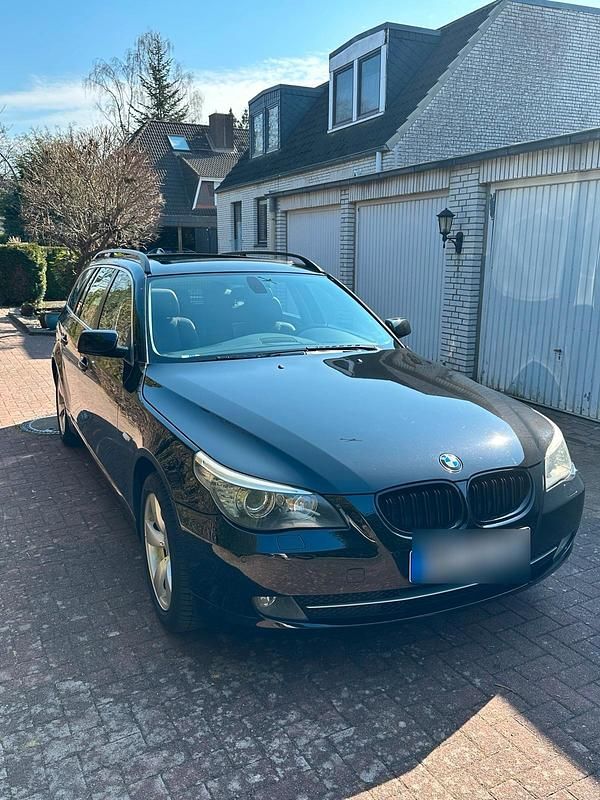 Gebraucht BMW 520 163 PS (119 kW) 2007 Schwarz Kombi