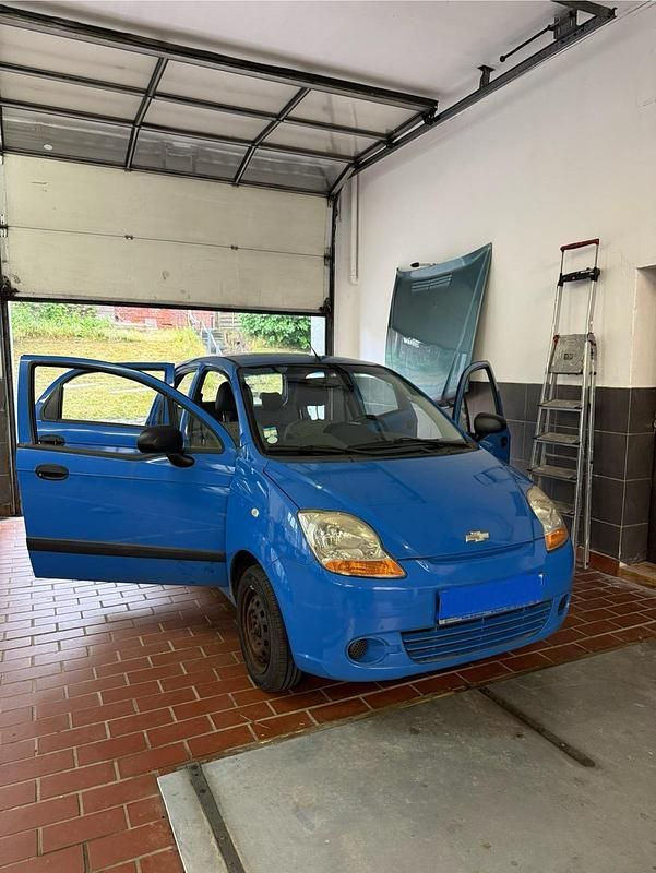 Blau Gebraucht 2009 Chevrolet Matiz Kleinwagen | 1.100 € - Bild 1/4