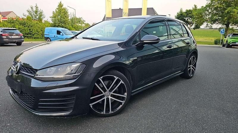 Gebraucht VW Golf VII GTD 184 PS (135 kW) 2015 Grau Limousine