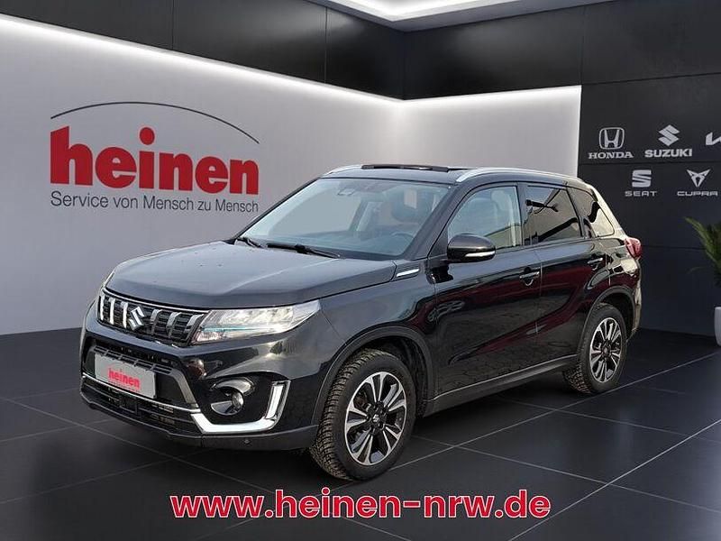 Gebraucht Suzuki Vitara Comfort+ 129 PS (94 kW) 2022 Schwarz SUV