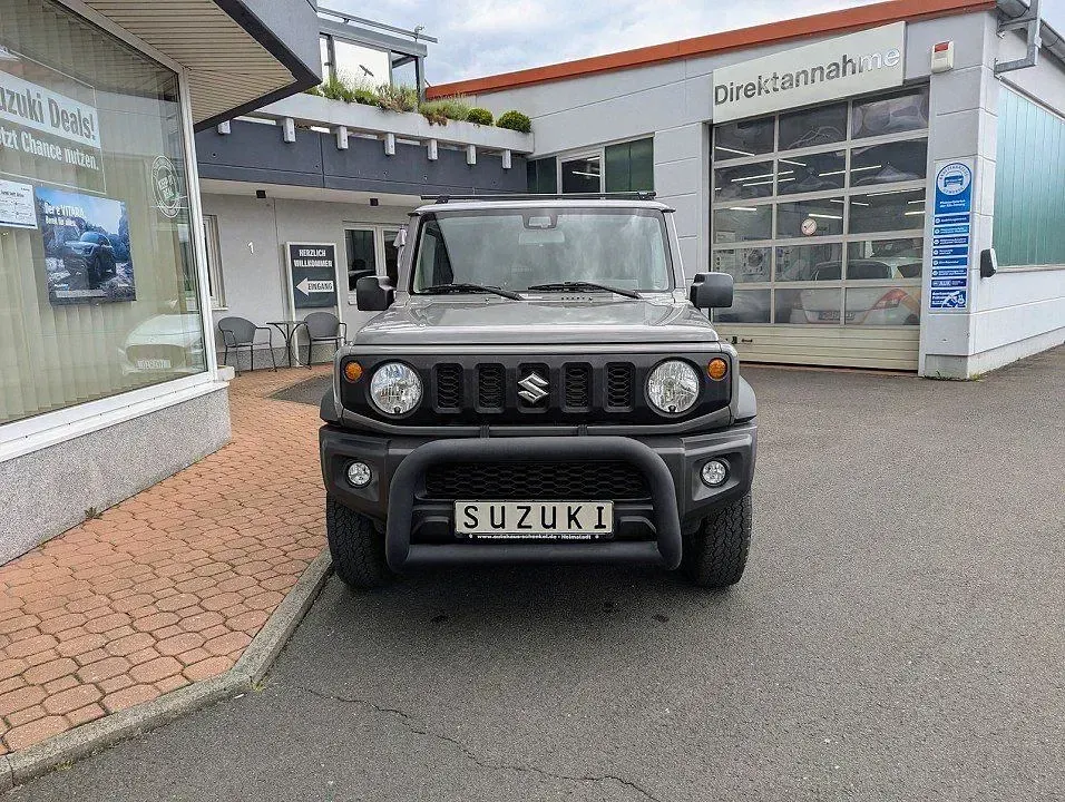 Gebraucht Suzuki Jimny Comfort 102 PS (75 kW) 2021 Grau SUV