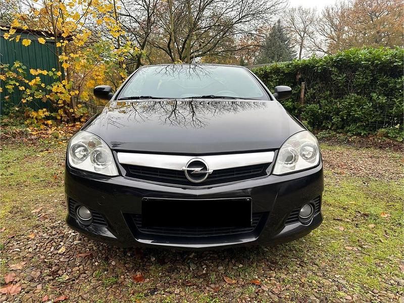 Schwarz Gebraucht 2009 Opel Tigra Cabrio | 850 € (Superpreis) - Bild 1/4