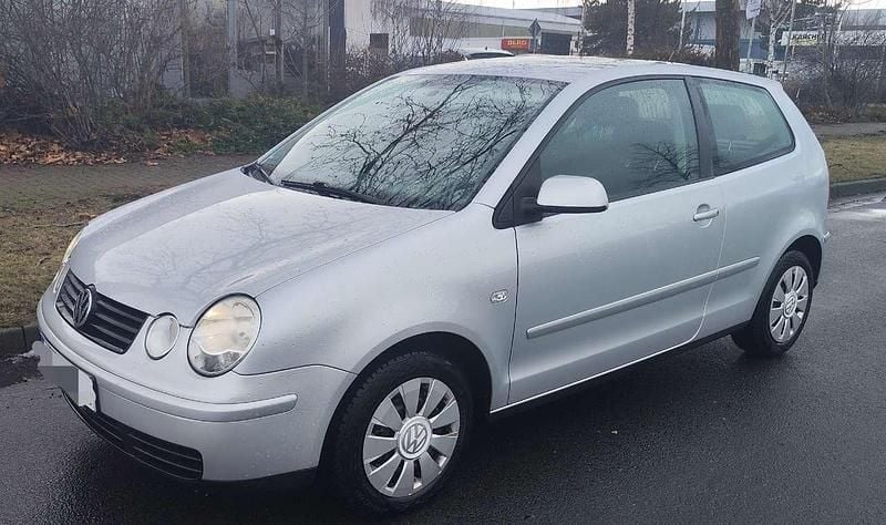 Gebraucht VW Polo Cricket 54 PS (39 kW) 2004 Silber Kleinwagen