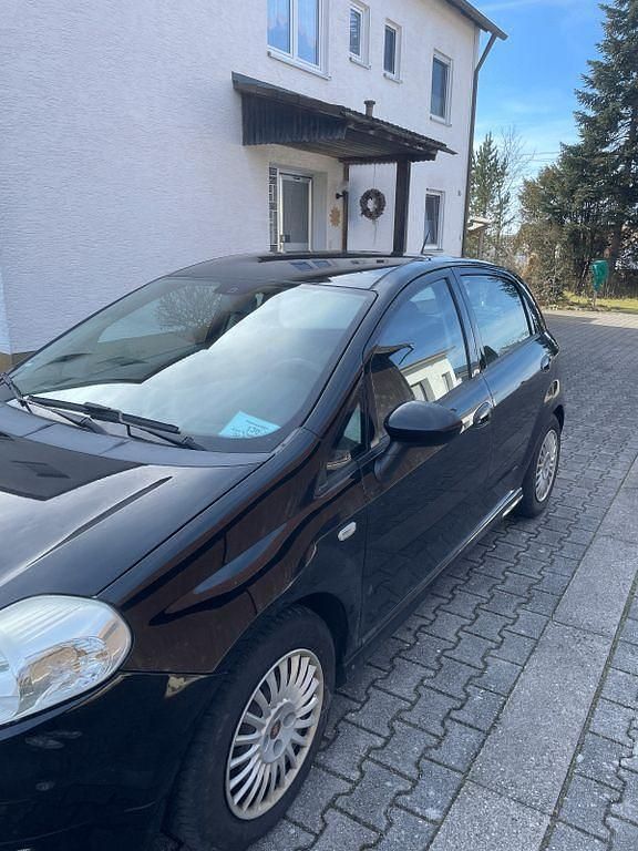 Gebraucht Fiat Punto 95 PS (69 kW) 2007 Schwarz Kleinwagen