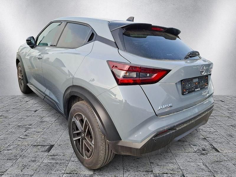 Gebraucht Nissan Juke N-Connecta 114 PS (83 kW) 2025 Grau SUV