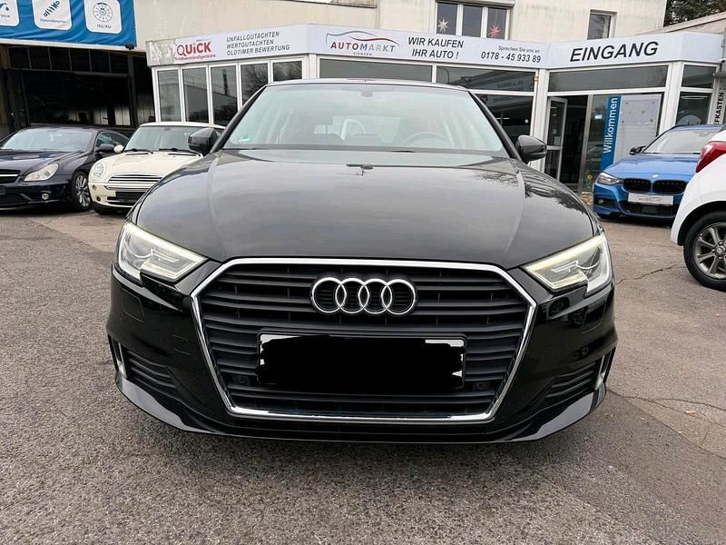Gebraucht Audi A3 Sport 150 PS (110 kW) 2017 Schwarz Limousine