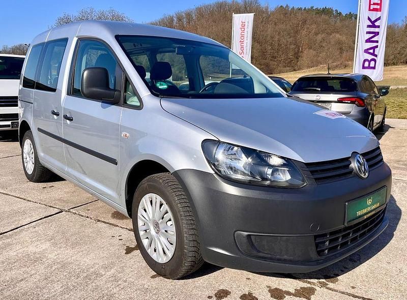 Gebraucht VW Caddy Startline 109 PS (80 kW) 2015 Silber Van / Kleinbus