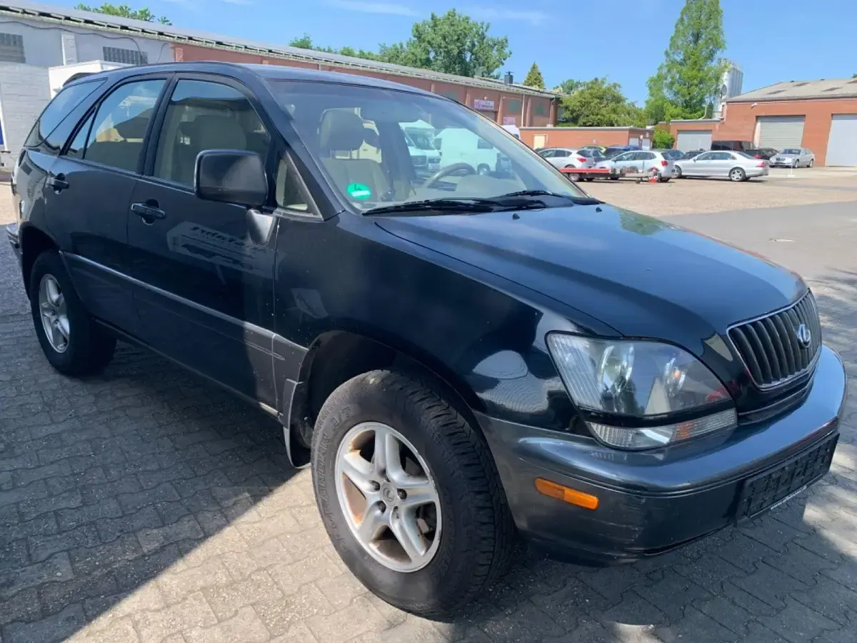Gebraucht Lexus RX300 222 PS (163 kW) 1999 SUV