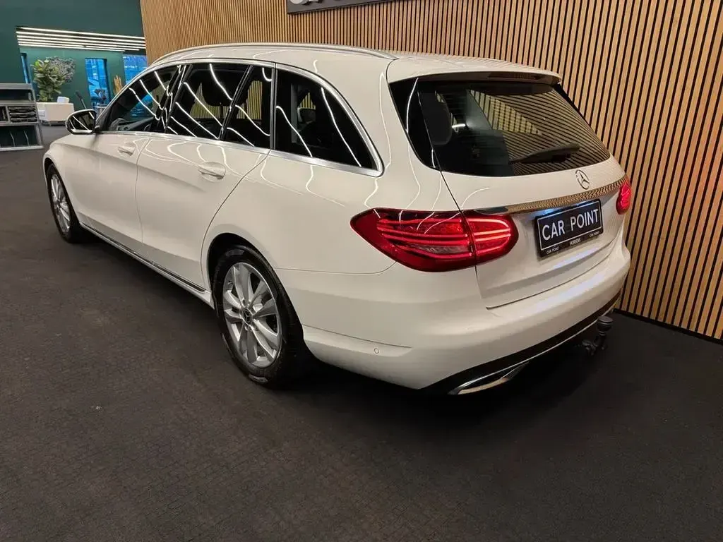 Gebraucht Mercedes C200 184 PS (135 kW) 2020 Weiß Kombi