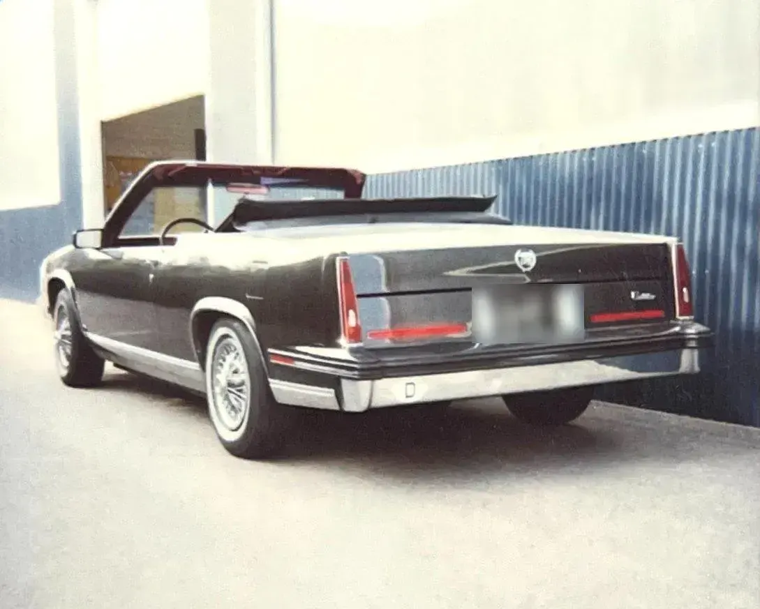 Second-hand Cadillac Deville 131 CP (96 kW) 1986 Berlinǎ