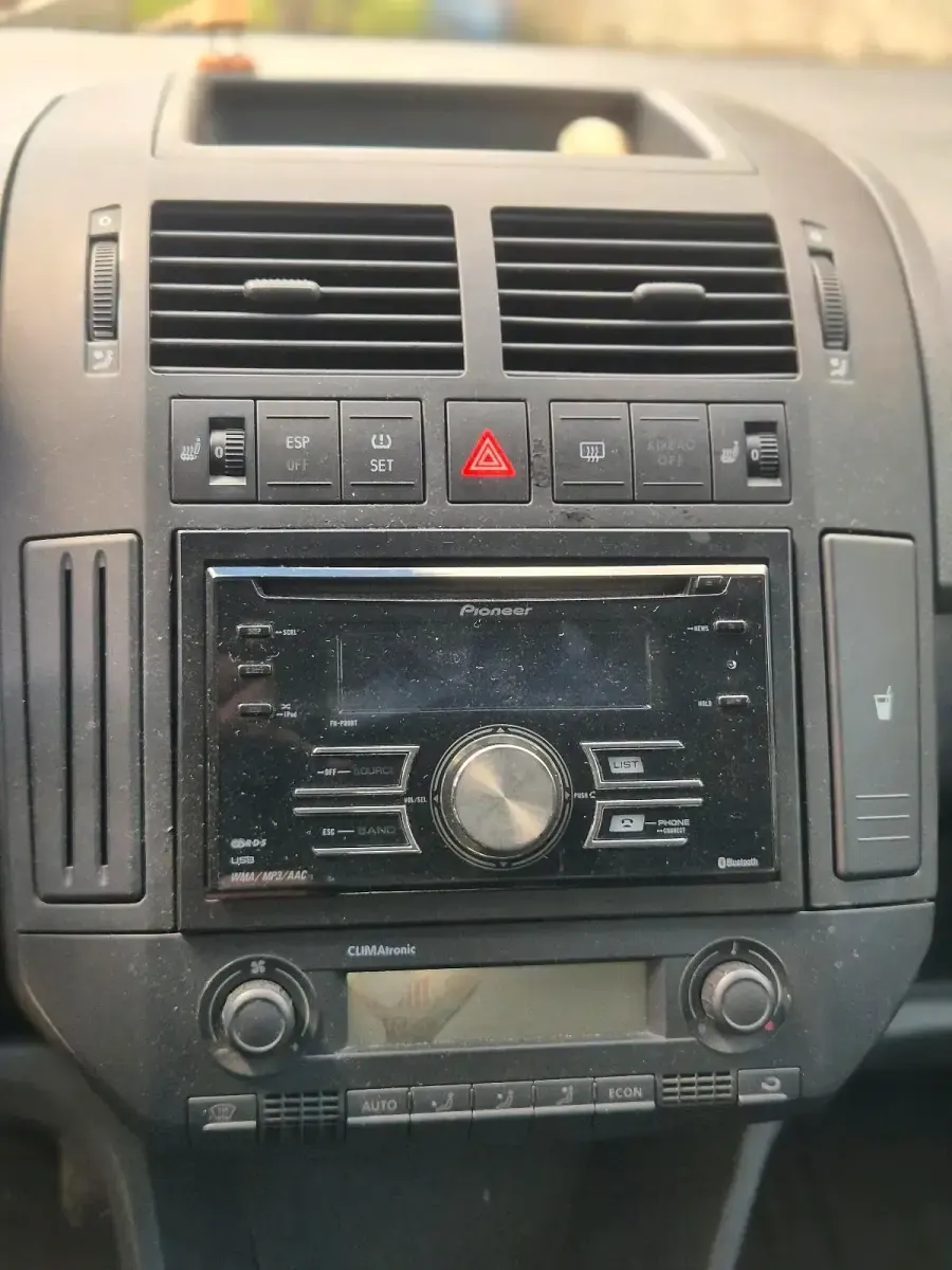Gebraucht VW Polo 101 PS (74 kW) 2005 Rot Kleinwagen