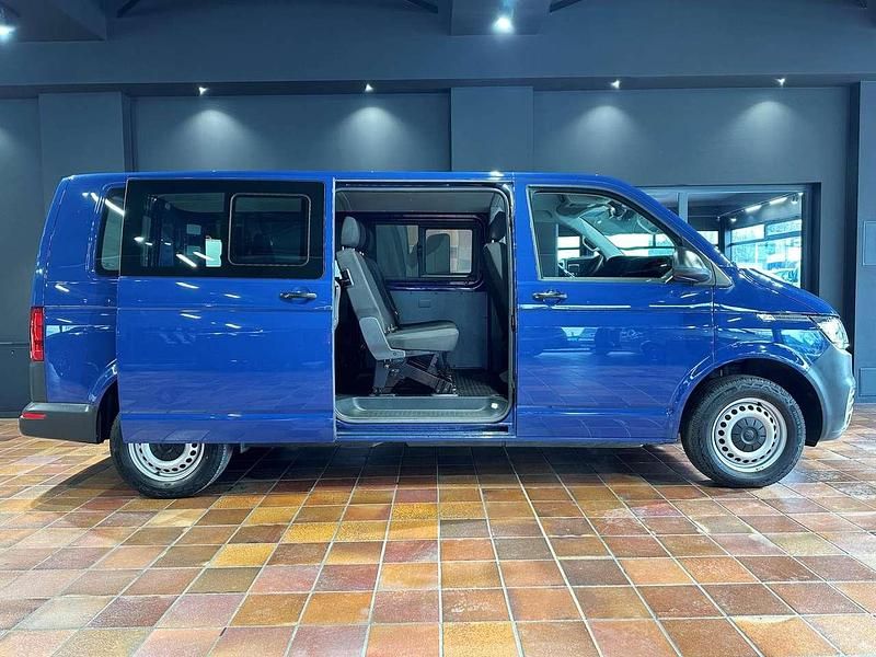 Gebraucht VW T6.1 150 PS (110 kW) 2023 Indienblau Van