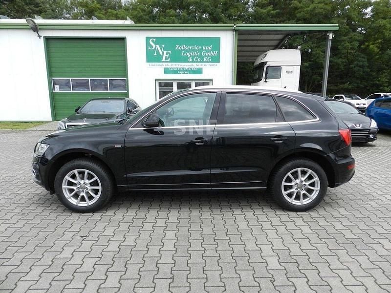 Schwarz Gebraucht 2011 Audi Q5 S-Line SUV | 11.390 € (Etwas zu teuer) - Bild 1/4