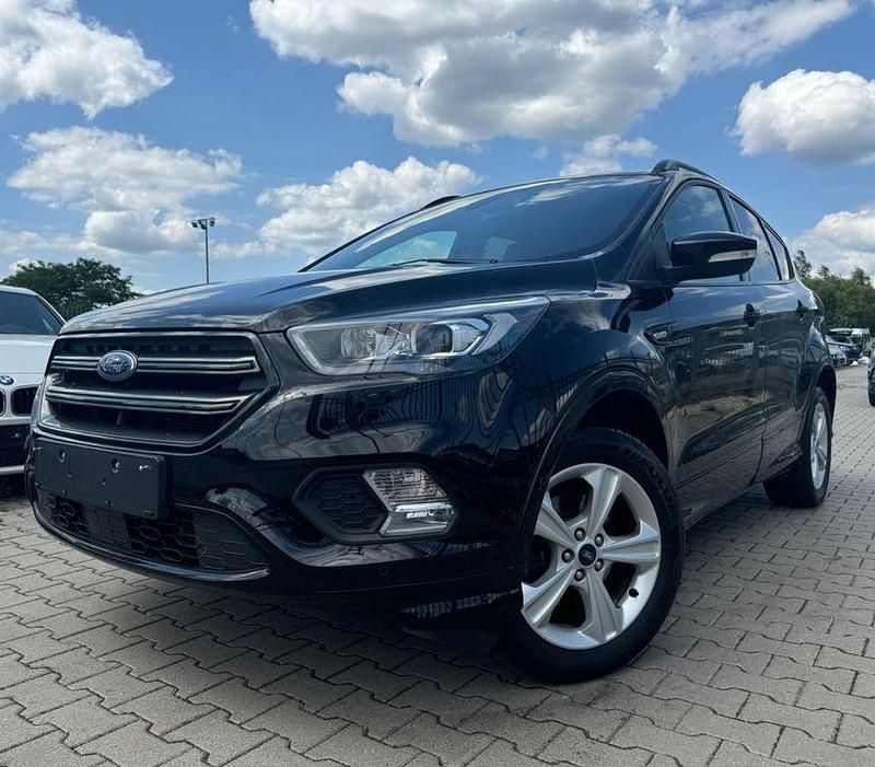 Schwarz Gebraucht 2018 Ford Kuga ST-Line SUV | 10.899 € (Guter Preis) - Bild 1/4