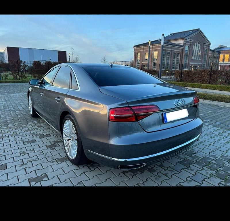 Second-hand Audi A8 258 CP (189 kW) 2014 Gri Berlinǎ