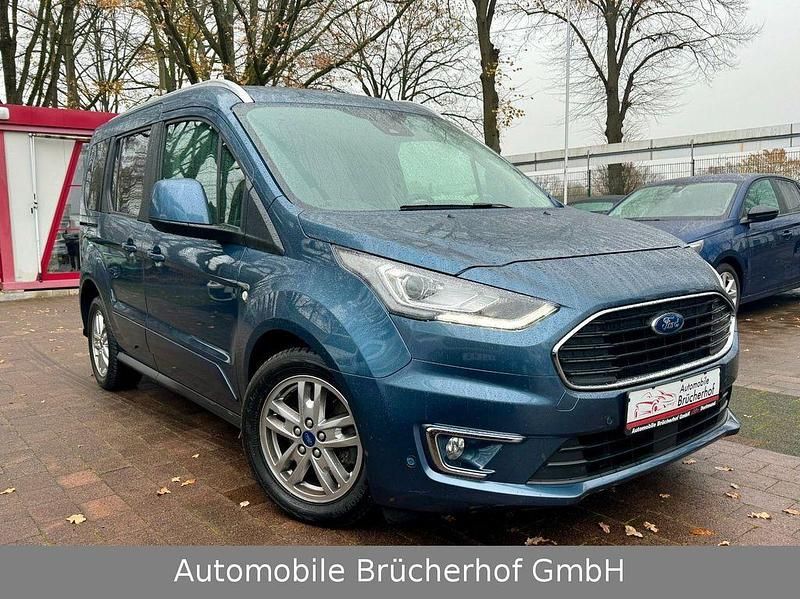 Gebraucht Ford Tourneo Connect Titanium 120 PS (88 kW) 2020 Chromablau metallic Van / Kleinbus