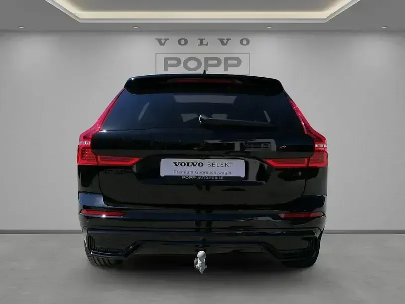 Gebraucht Volvo XC60 Plus 146 PS (107 kW) 2025 Schwarz SUV