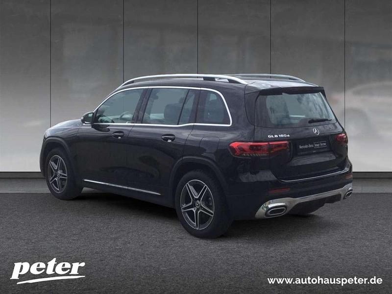 Gebraucht Mercedes GLB180 AMG 116 PS (85 kW) 2022 Metalliclack kosmosschwarz SUV