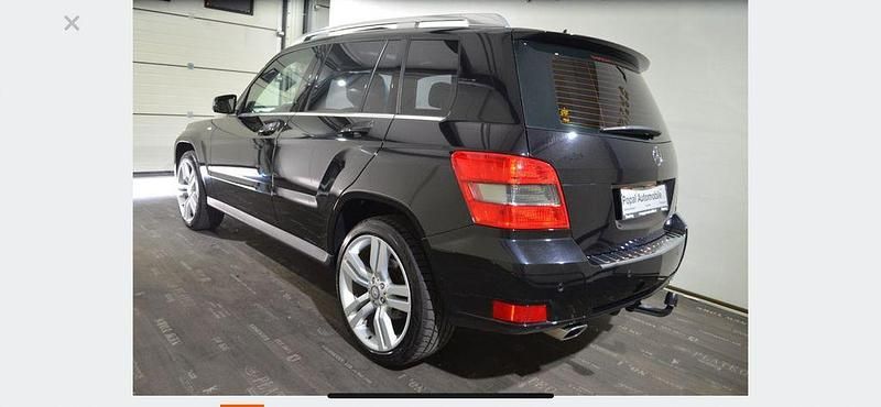 Gebraucht Mercedes GLK250 204 PS (150 kW) 2011 Schwarz SUV