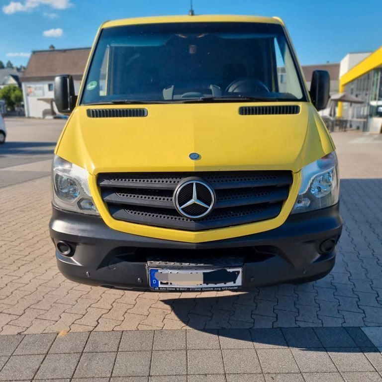 Gelb Gebraucht 2015 Mercedes Sprinter Van | 10.700 € (Fairer Preis) - Bild 1/4