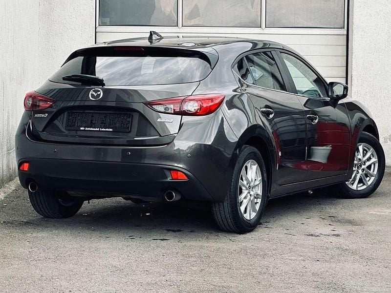Second-hand Mazda 3 120 CP (88 kW) 2016 Maro Berlinǎ