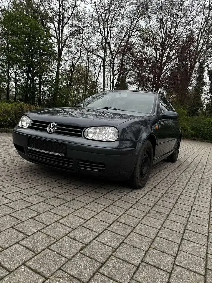 Gebraucht VW Golf IV 75 PS (55 kW) 2000 Limousine