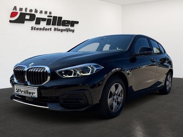 Schwarz Gebraucht 2022 BMW 118 Advantage Kleinwagen | 25.900 € (Etwas zu teuer) - Bild 1/4