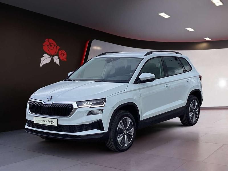 Gebraucht Skoda Karoq Selection 150 PS (110 kW) 2023 Moonweiss perleffekt SUV