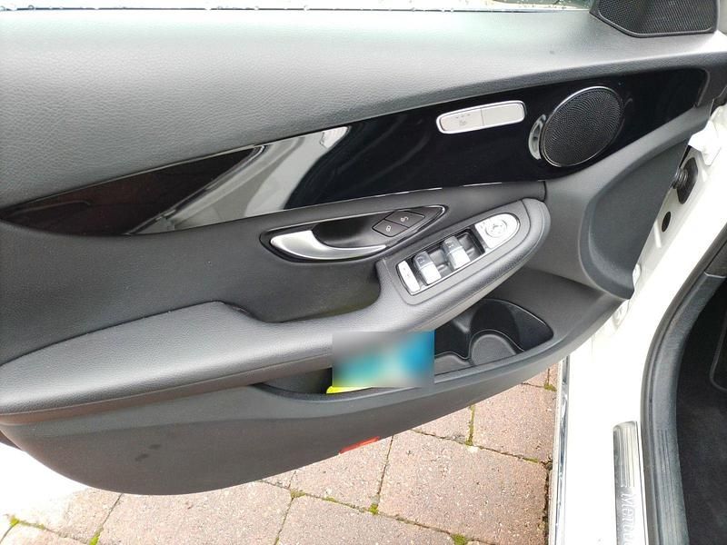 Gebraucht Mercedes C180 122 PS (89 kW) 2021 Weiß Kombi