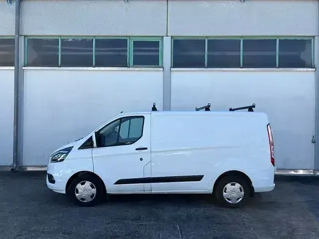 Gebraucht Ford Transit Custom 131 PS (96 kW) 2019 Weiß Van