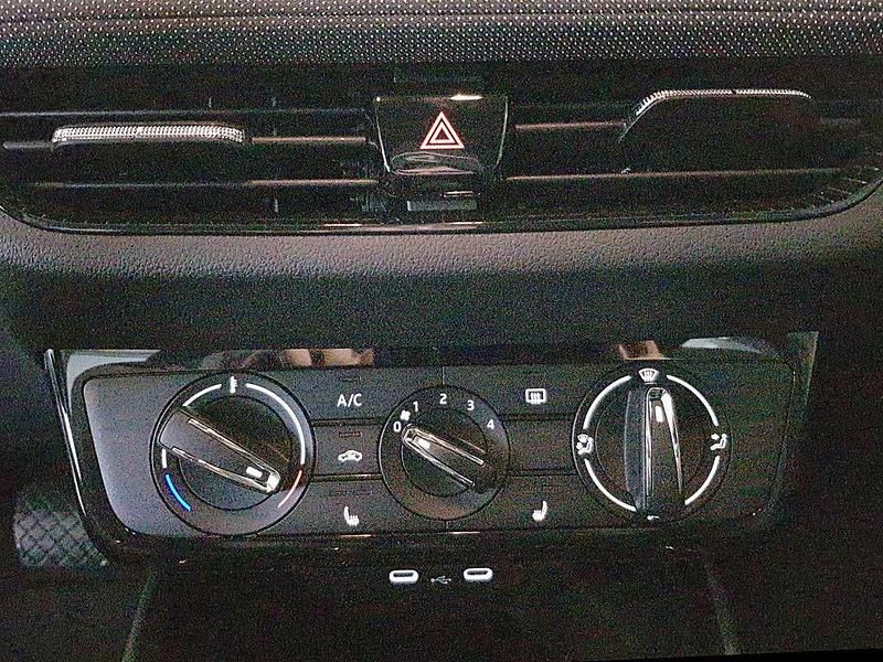 Gebraucht Skoda Fabia Selection 116 PS (85 kW) 2024 Blau Kleinwagen