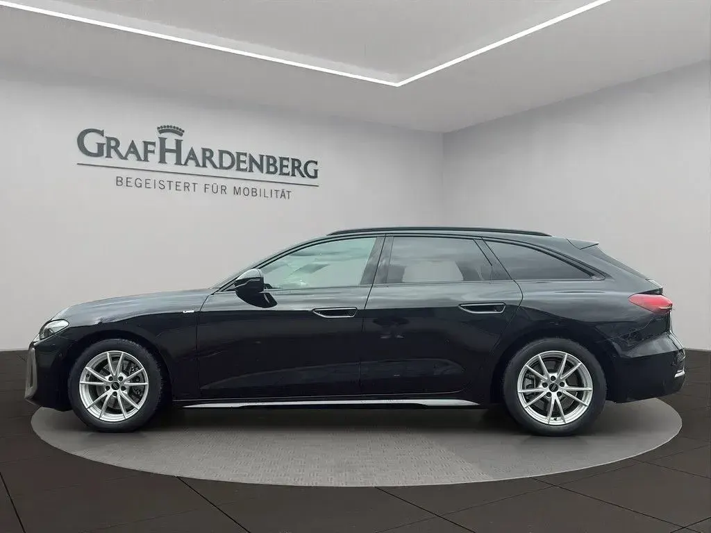 Gebraucht Audi A5 Edition .1 204 PS (150 kW) 2025 Schwarz Kombi